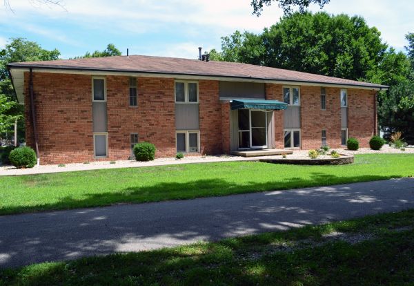 Illinois State University Apartments